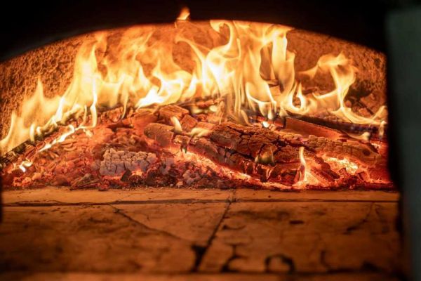 forno2F14E8568-B3D1-BE19-C27A-F5C83D0B2E5D.jpg