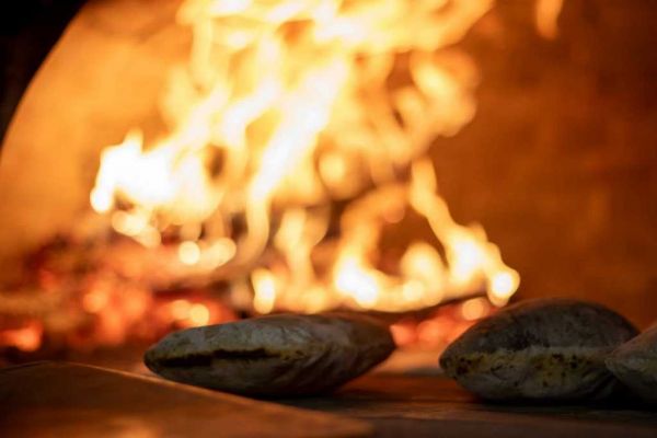 pizza-a-fiamma16A04BC76-30BD-21C0-B15F-12E37E7DA6B8.jpg
