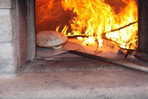 pizza-a-fiamma304E63F09-BB1D-28D7-34F9-8FD027CD771A.jpg